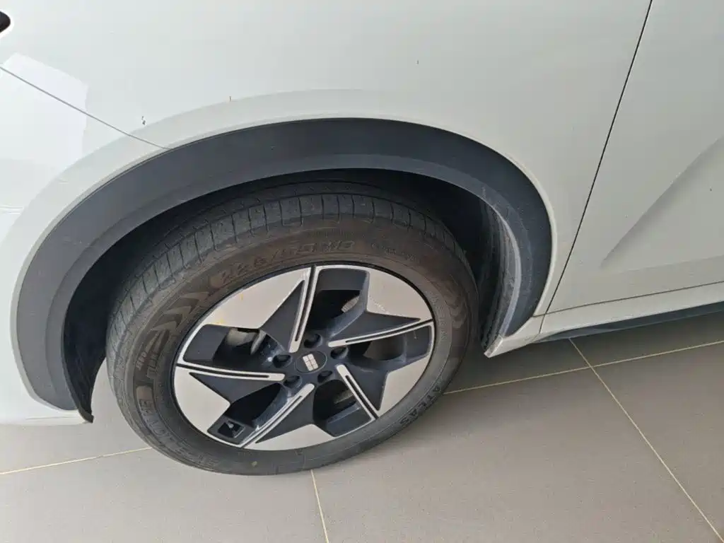 Geely Galaxy Galaxy E5 2024 2024 530km Explore+ Edition