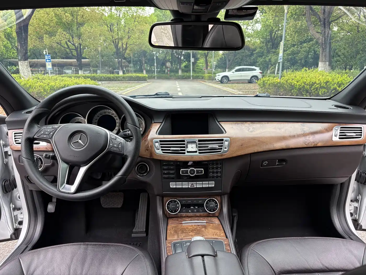 Mercedes-Benz CLS 2012 CLS 300 CGI фото 10
