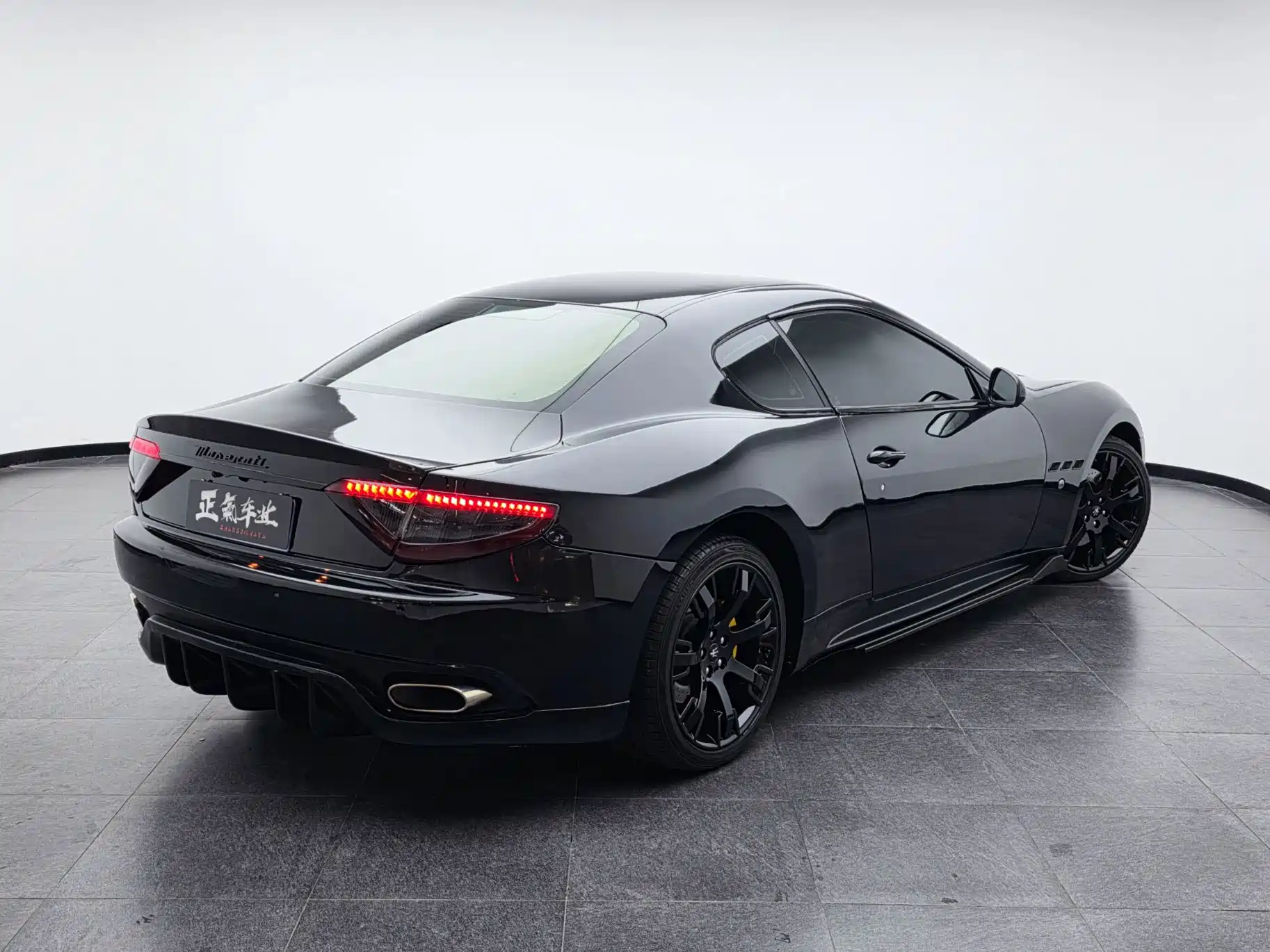 صورة 13 - Maserati GranTurismo