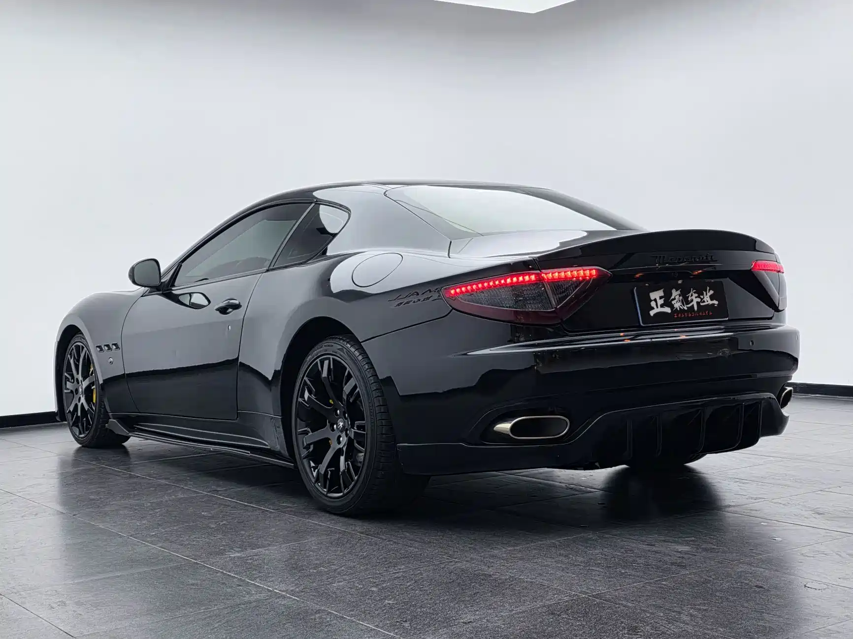 صورة 27 - Maserati GranTurismo