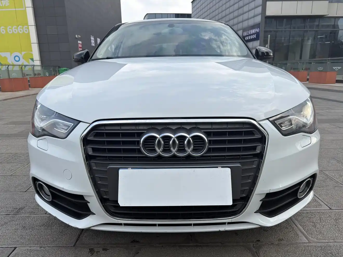 Audi A1 2014 30 TFSI Sportback Comfort фото 12