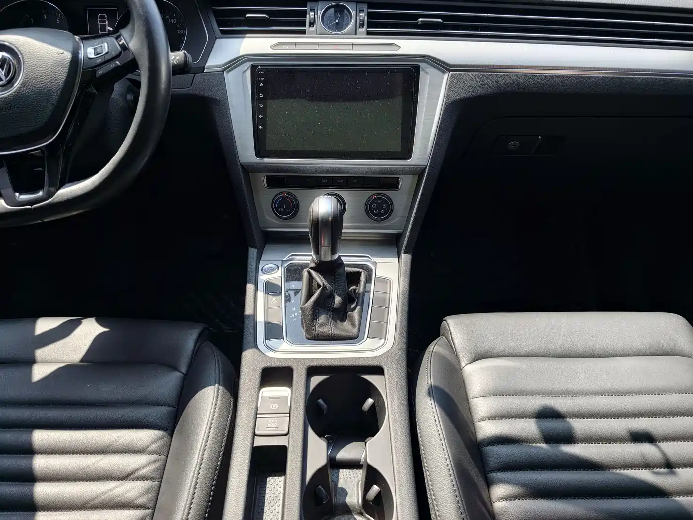 Volkswagen Magotan 2019 280TSI DSG Comfort China VI фото 8