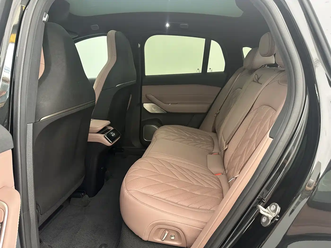 NIO EC6 2025 2025 75kWh