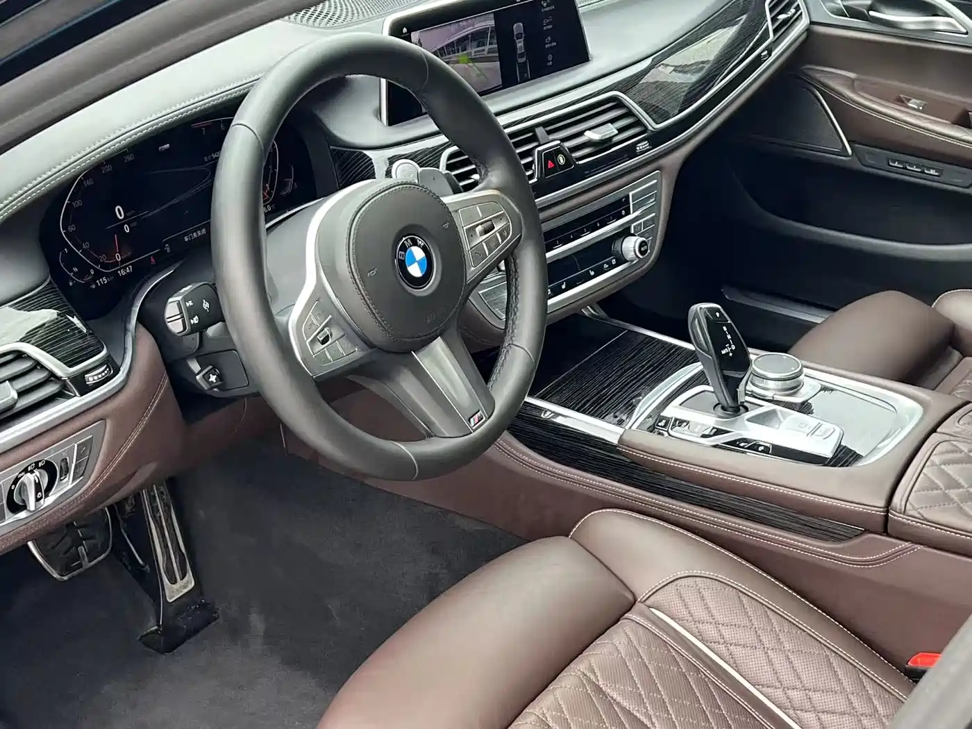 BMW 7 Series 2019 740Li Leading M Sport Package фото 17