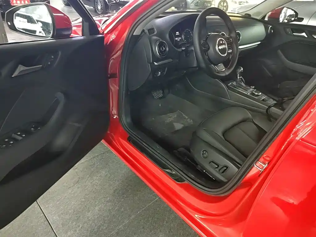 Audi A3 2014 Sportback 35 TFSI Automatic Fashion фото 16
