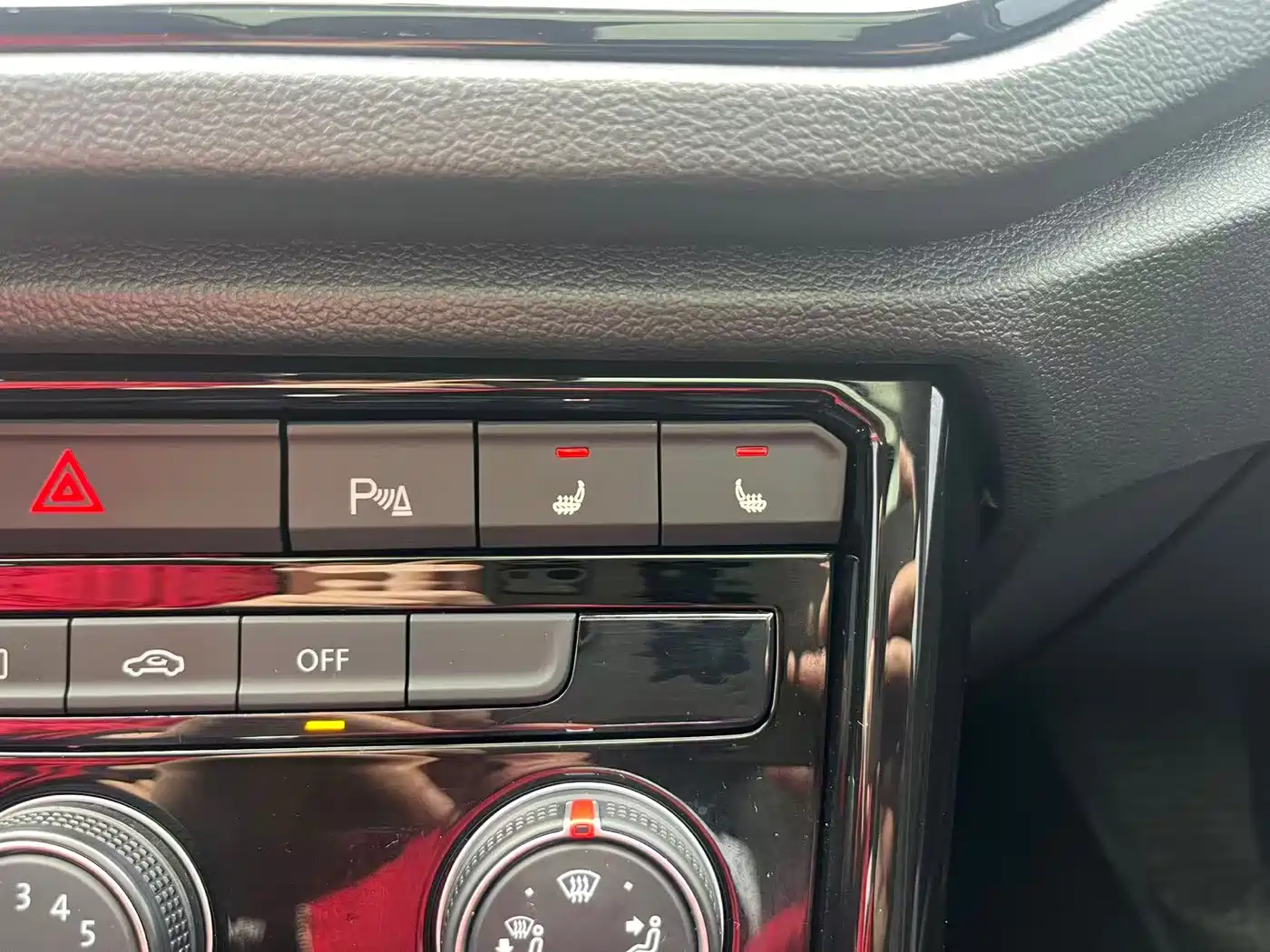 Volkswagen T-ROC 2021 280TSI DSG 2WD Comfort Smart Connect Edition фото 20