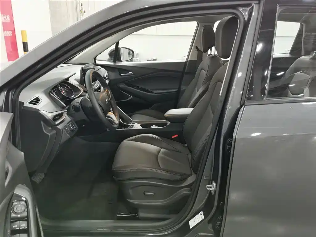 Chevrolet Volando 2019 Redline 530T Automatic Premium Enjoyment Edition (5+2 seater) China VI фото 10