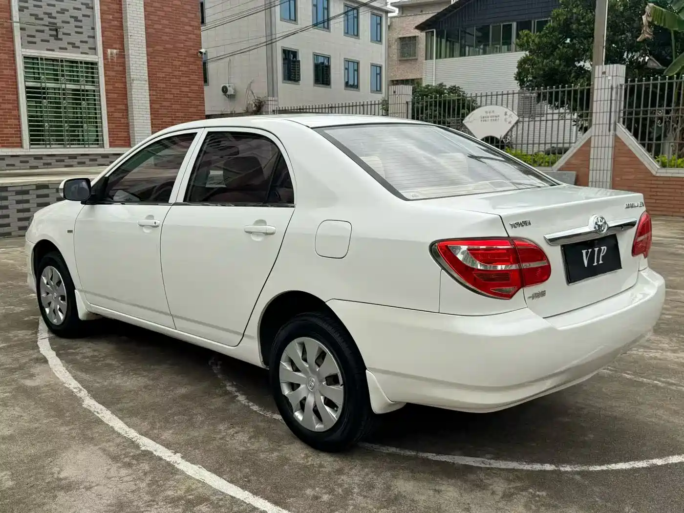 Toyota Corolla 2013 1.6L Automatic Excellence Edition фото 9