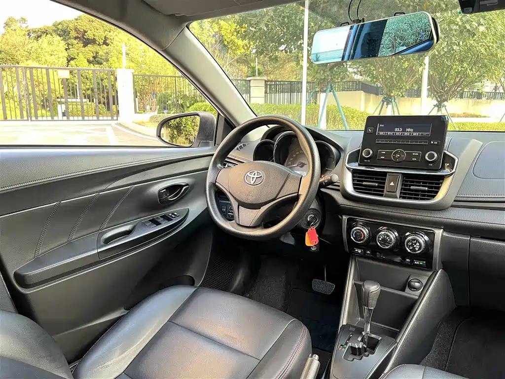 Toyota YARiS L Zhi Xuan 2020 1.5L CVT Leading Edition фото 11