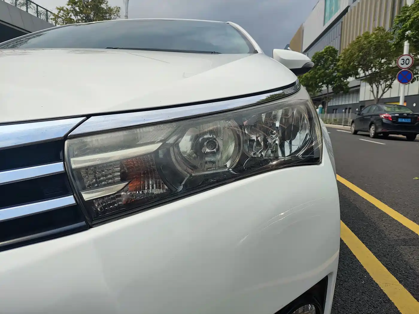 Toyota Corolla 2017 1.2T CVT GL фото 15