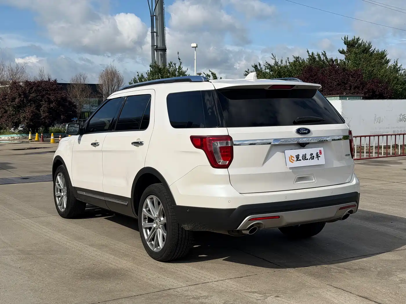 Ford Explorer (Import) 2018 2017 2.3T Elite Edition
