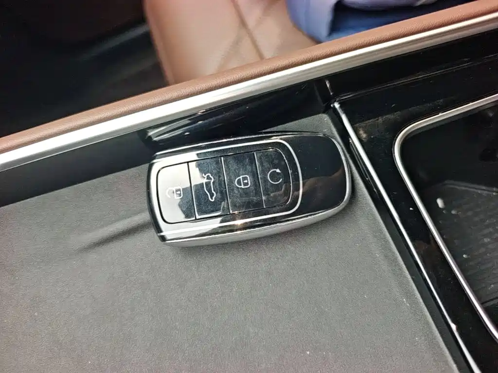 Chery Tiggo 9 2025 2026 9X 2.0T FWD Pilot