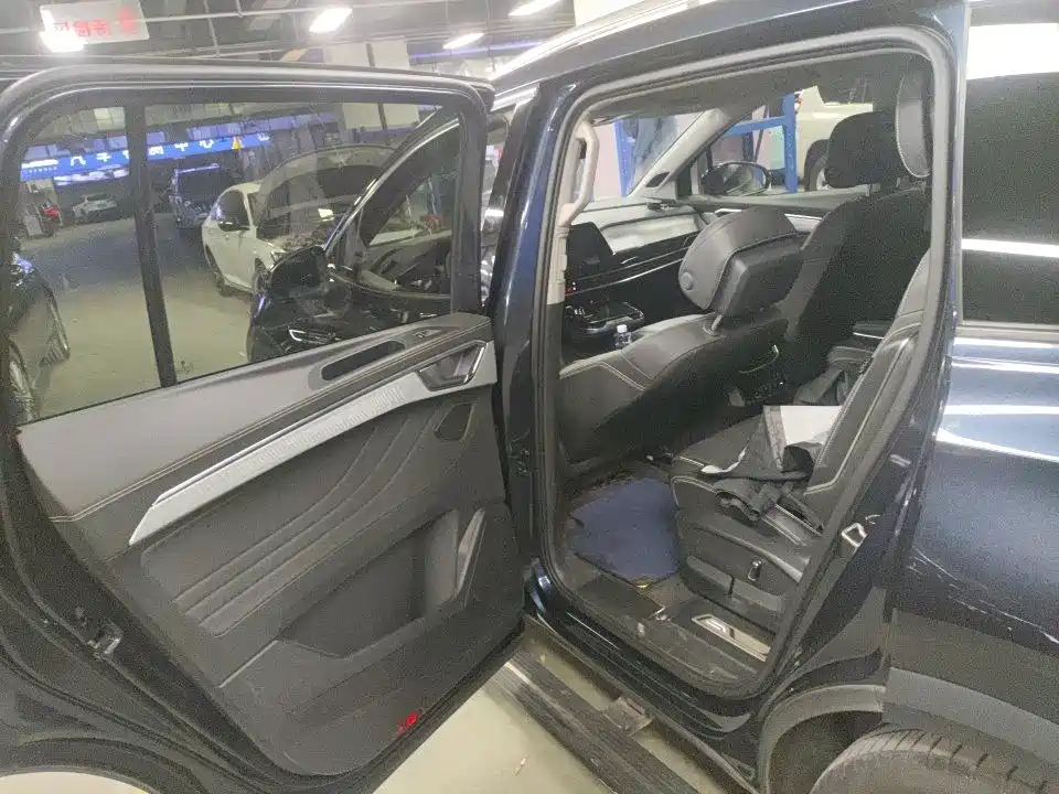 Фото 6 - Volkswagen Talagon