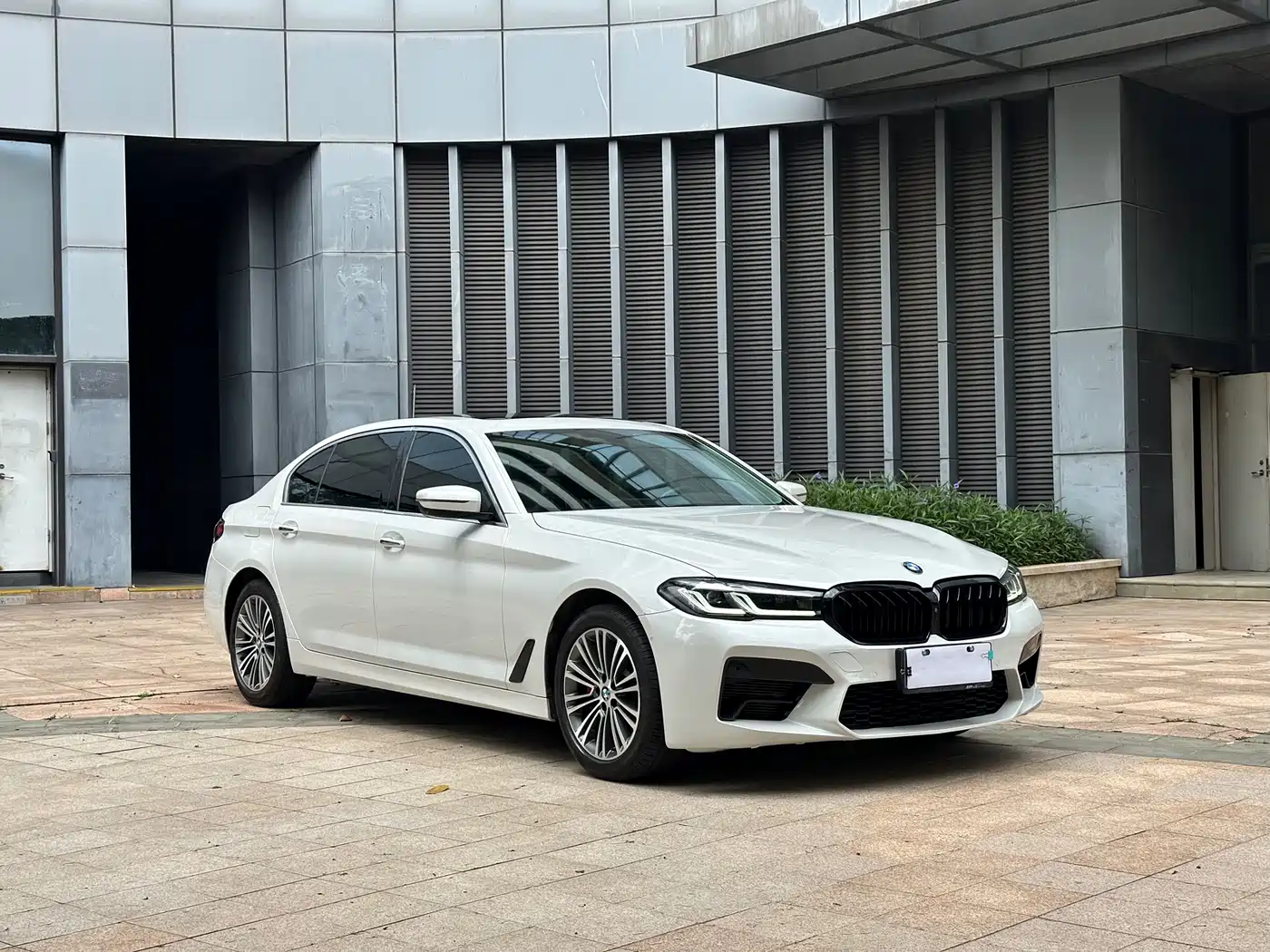 BMW 5 Series 2018 Facelift 530Li Exclusive Luxury Package фото 3