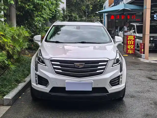 Cadillac XT5 2018 28T 4WD Luxury — фото 2