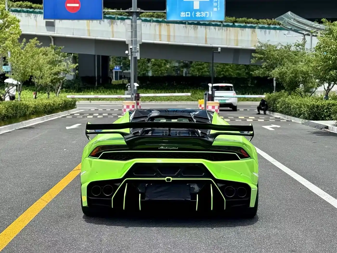 LAMBORGHINI HURACÁN