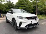 Фото 3 - Geely Coolray