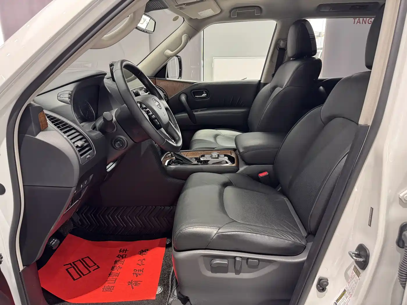 Nissan Patrol 2023 2023 Model ARMADA 5.6L Invincible Fleet Platinum Edition