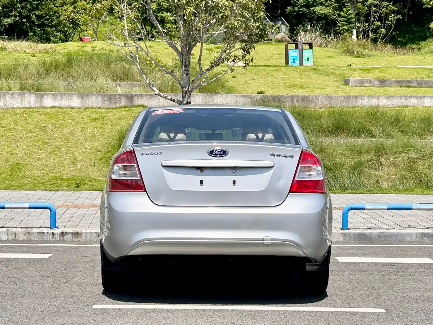 Фото 12 - Ford Focus