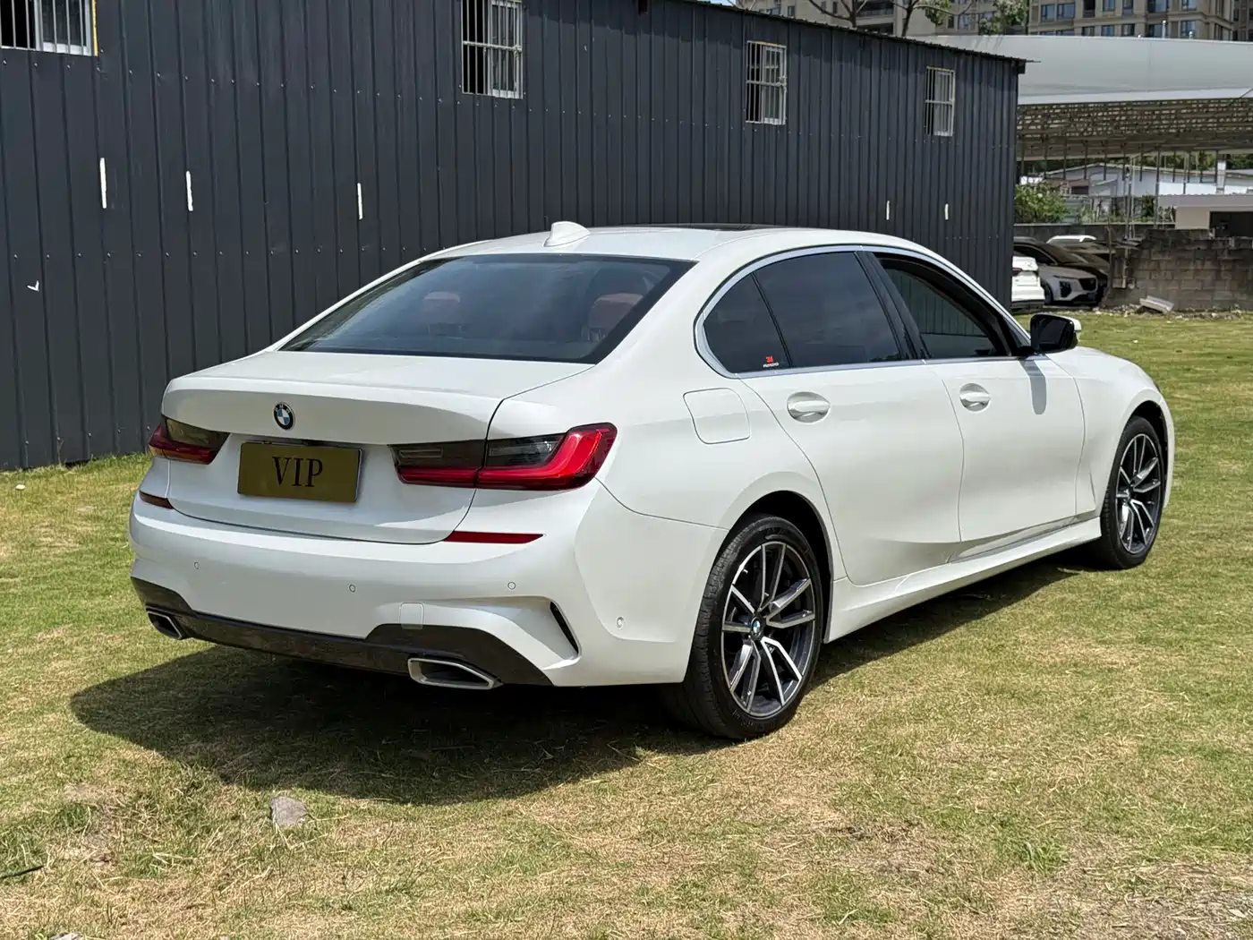 BMW 3 Series 2021 325Li M Sport Package фото 4
