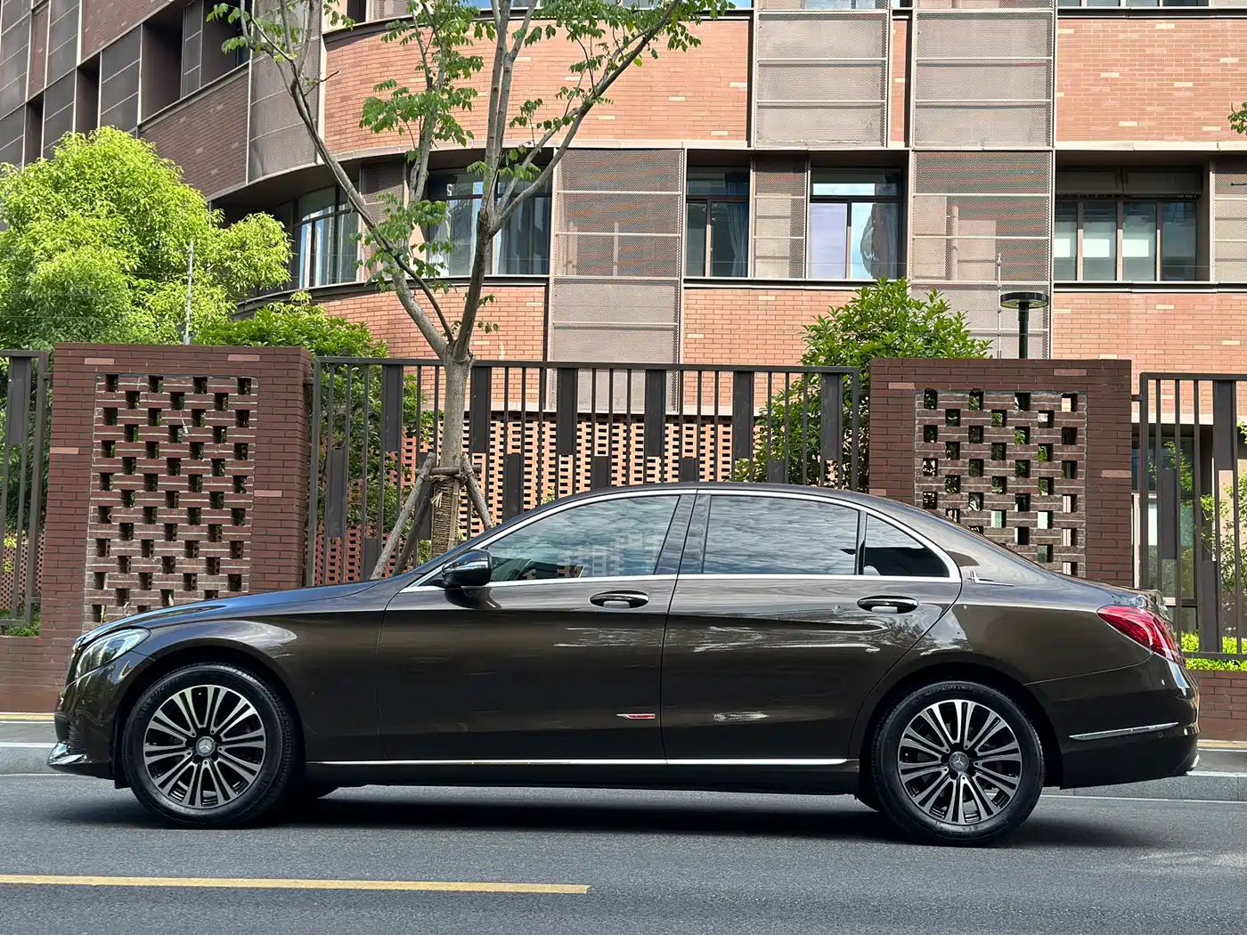 Mercedes-Benz C-Class 2016 C 200 L фото 5