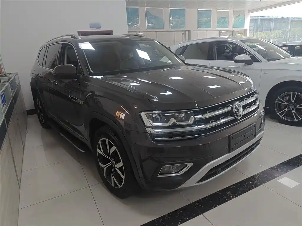 Volkswagen Teramont 2020 Facelift 330TSI 2WD Luxury фото 7