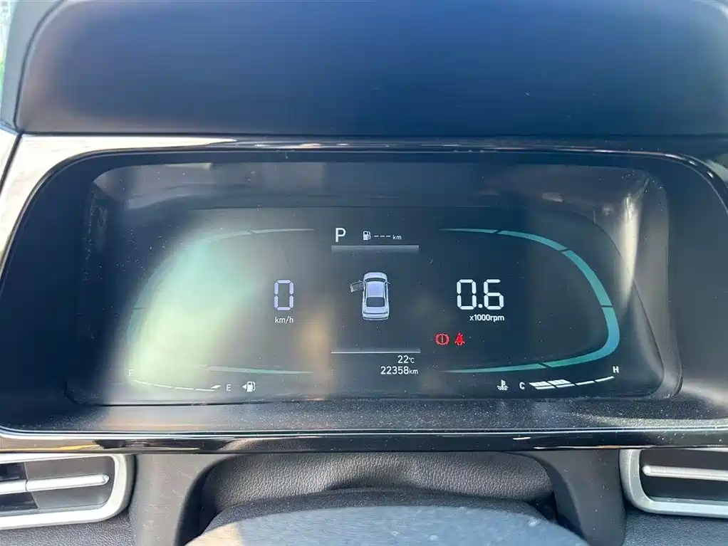 Hyundai Elantra 2023 1.5L CVT GLX Elite Edition фото 7