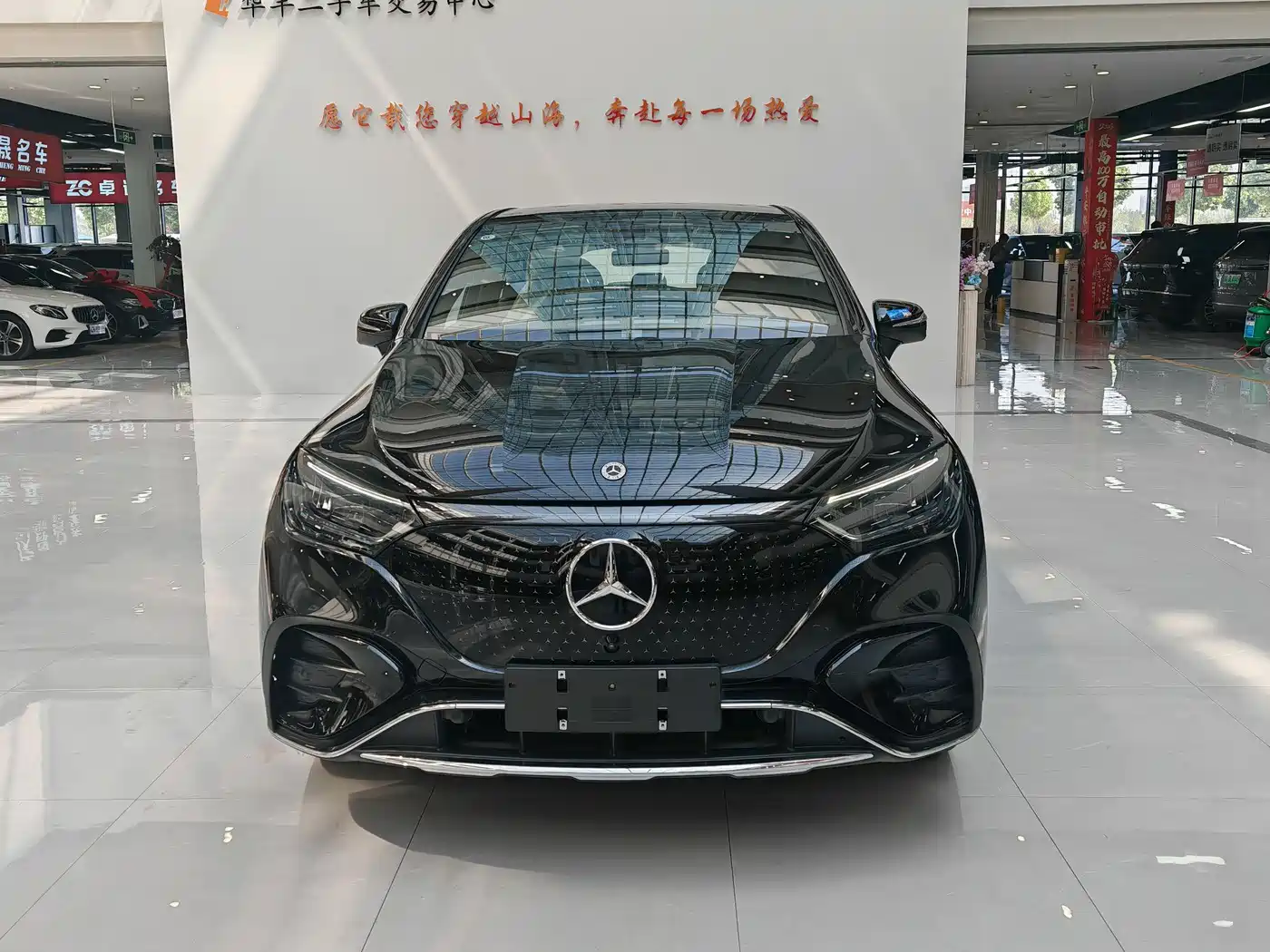 Mercedes-Benz EQE SUV 2024 500 4MATIC Pioneer Edition фото 2