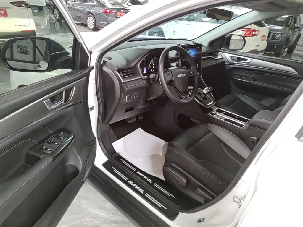 Haval M6 2024 2023 PLUS 1.5T DCT Luxury Smart Connect
