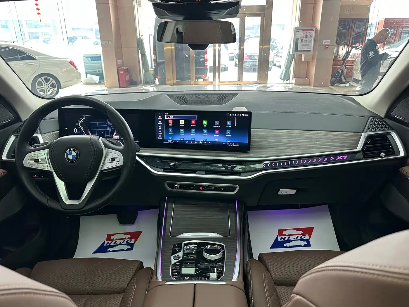 BMW X7 2023 xDrive40i Leading Luxury Package фото 6