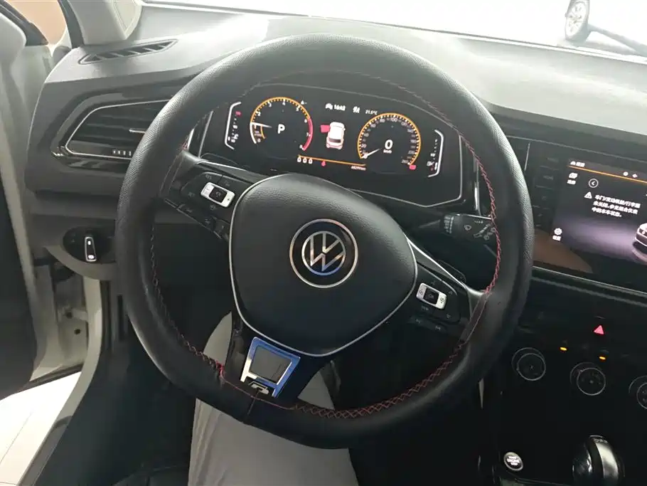 Volkswagen T-ROC 2021 280TSI DSG 2WD Comfort Connected фото 15