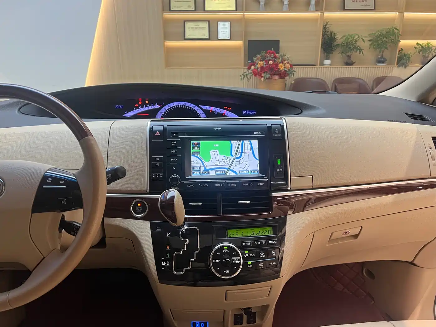 Toyota Previa 2012 2.4L 7-Seater Luxury Edition фото 23