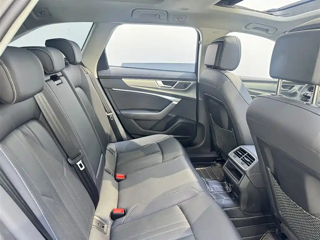 AUDI A6 (IMPORT)