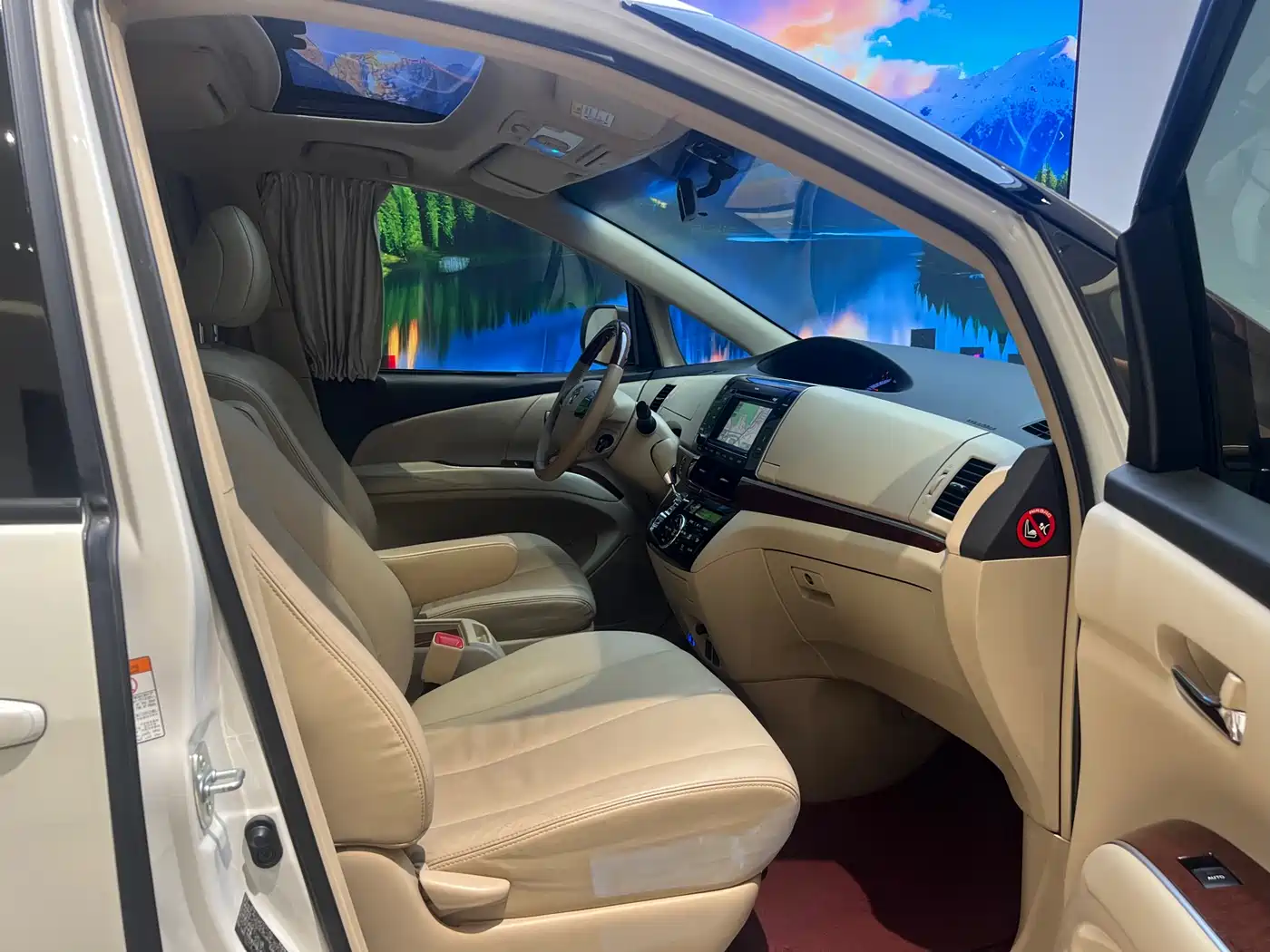Toyota Previa 2012 2.4L 7-Seater Luxury Edition фото 19