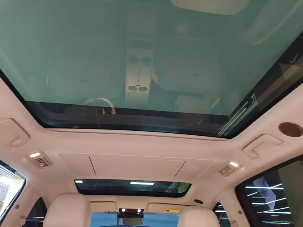 Li Auto Li i8 2025 2025 Standard Edition