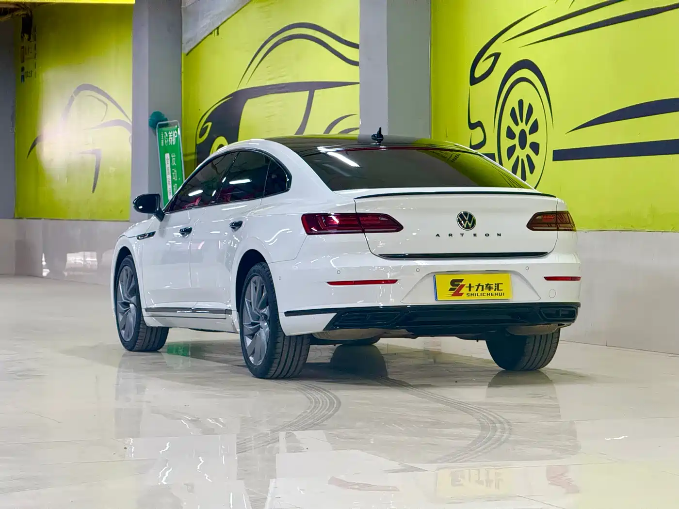 Volkswagen FAW-Volkswagen CC 2021 380TSI Eye-catching Edition фото 6