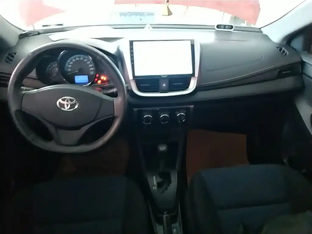 Toyota YARiS L Zhi Xuan 2016 Facelift 1.5E CVT Charming Edition фото 10