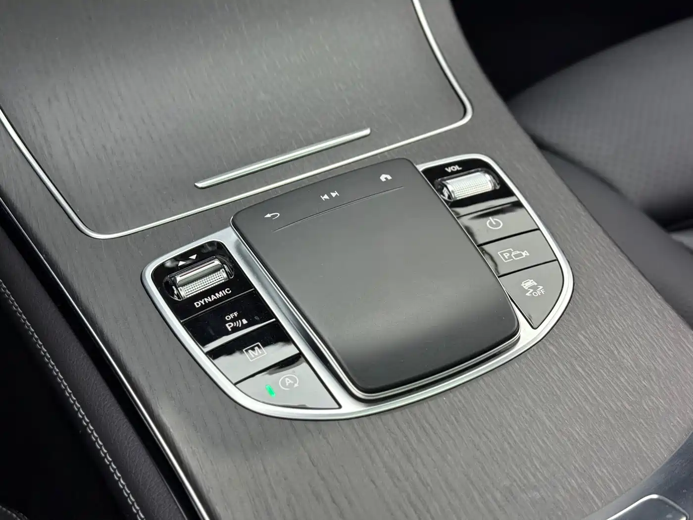 Mercedes-Benz GLC Coupe 2021 GLC 300 4MATIC Coupe SUV фото 20
