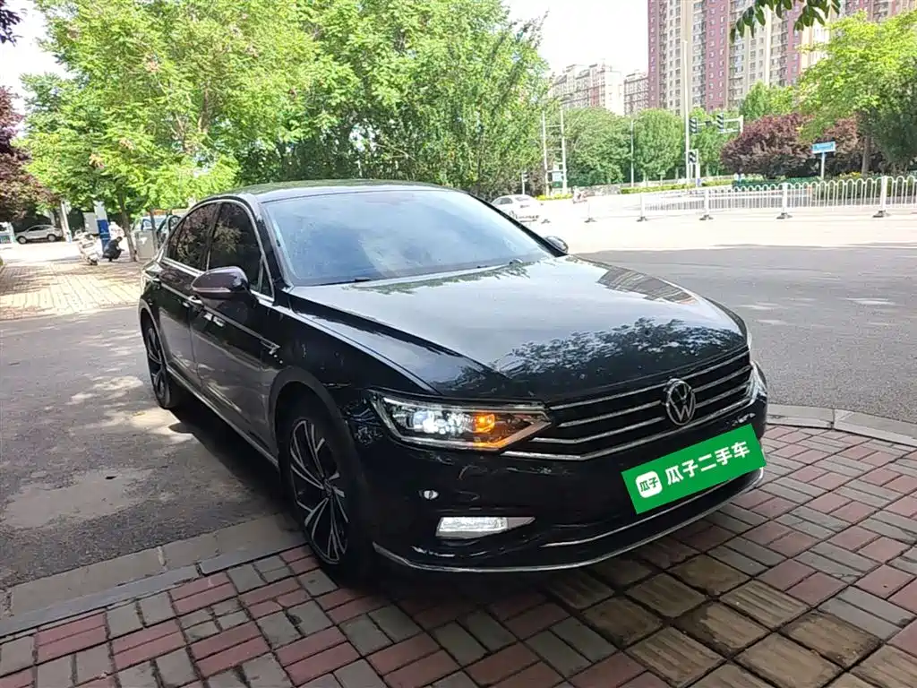 Volkswagen Magotan 2020 330TSI DSG Luxury фото 4