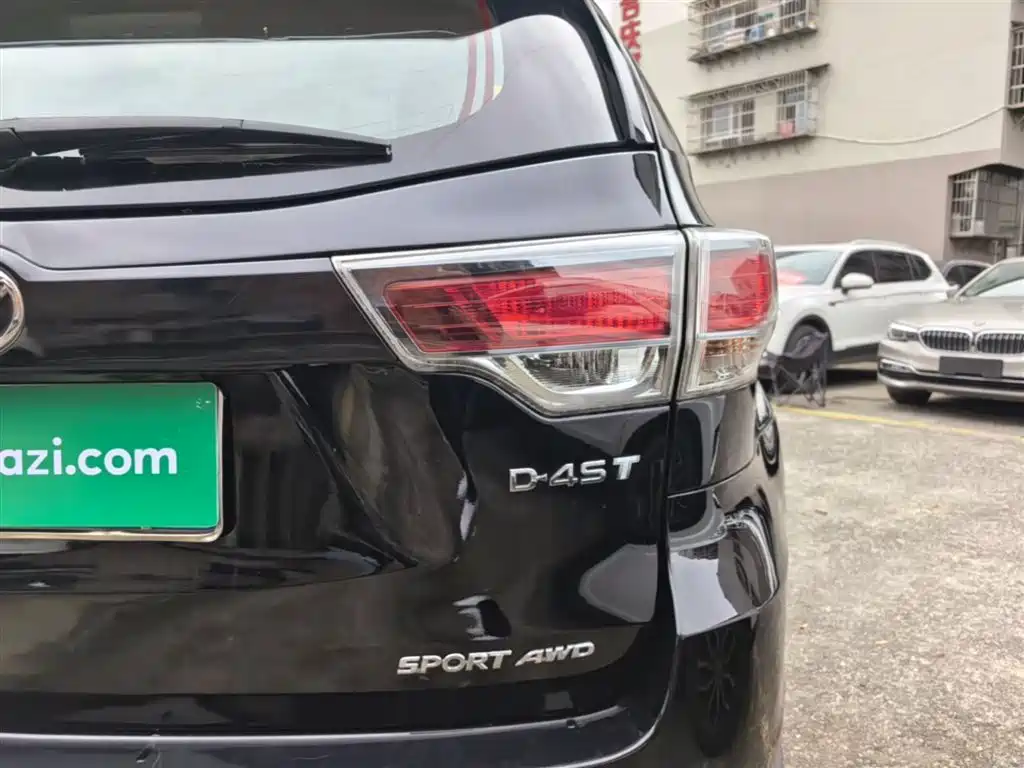 Toyota Highlander 2015 2.0T AWD Luxury Edition 7-seater фото 8