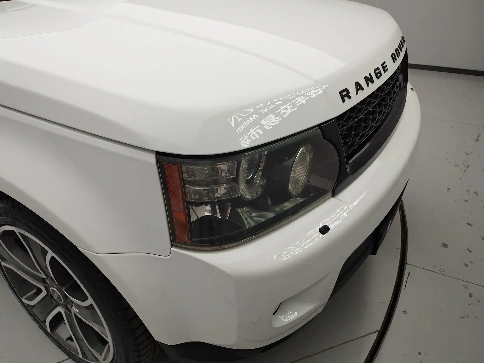 صورة 18 - Land Rover Range Rover Sport