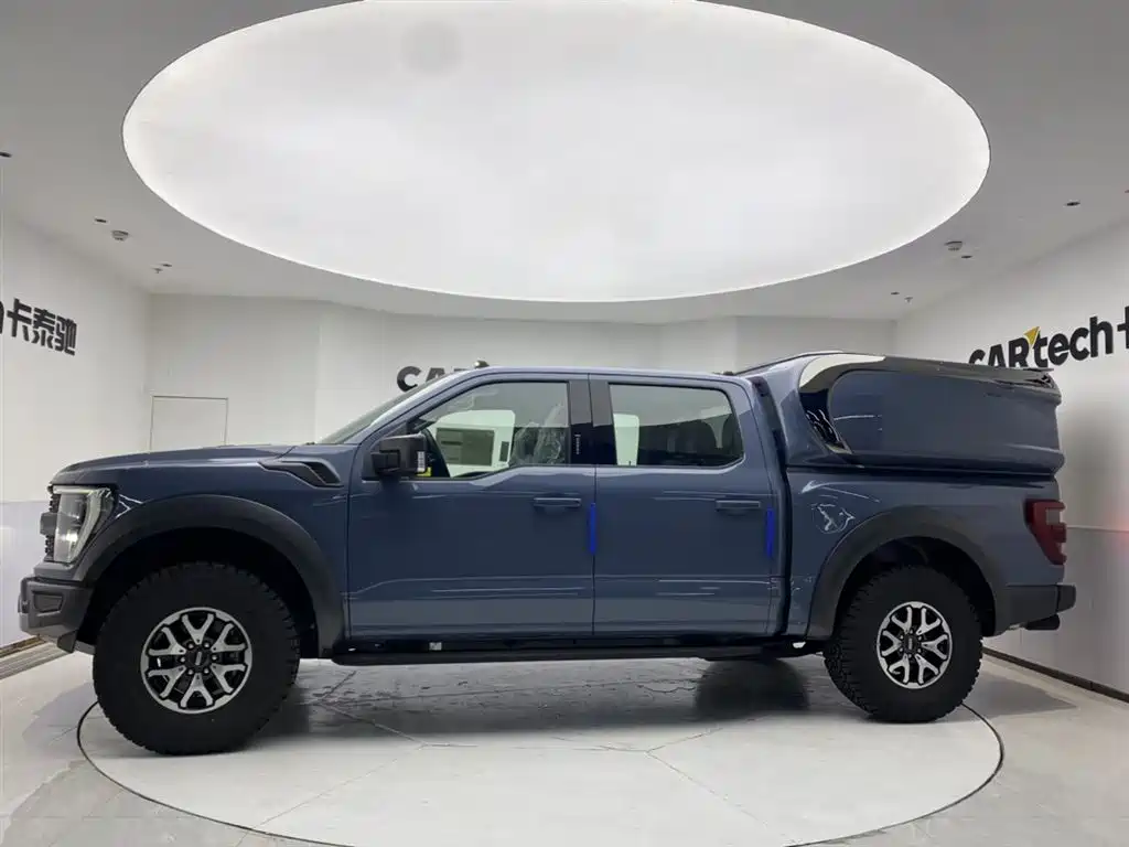 FORD F-150 RAPTOR