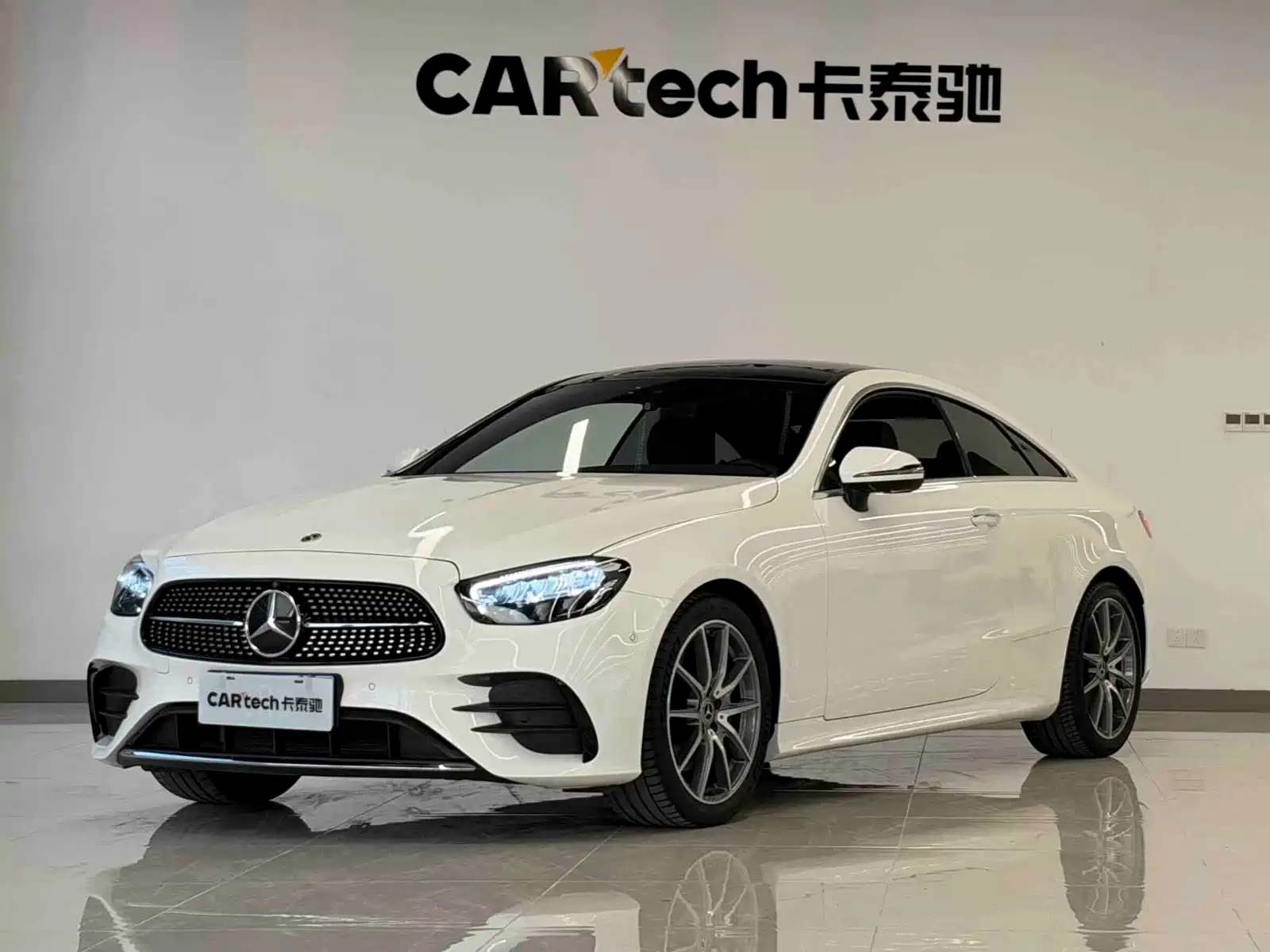 Фото 1 - Mercedes-Benz E-Class (Import)