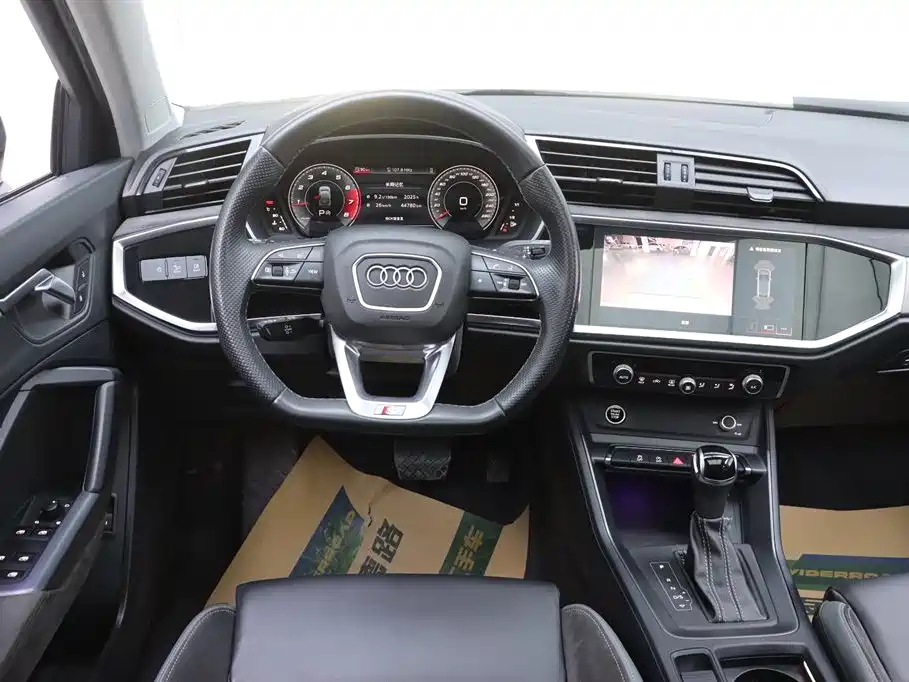 Audi Q3 Sportback 2022 40 TFSI Fashion фото 27