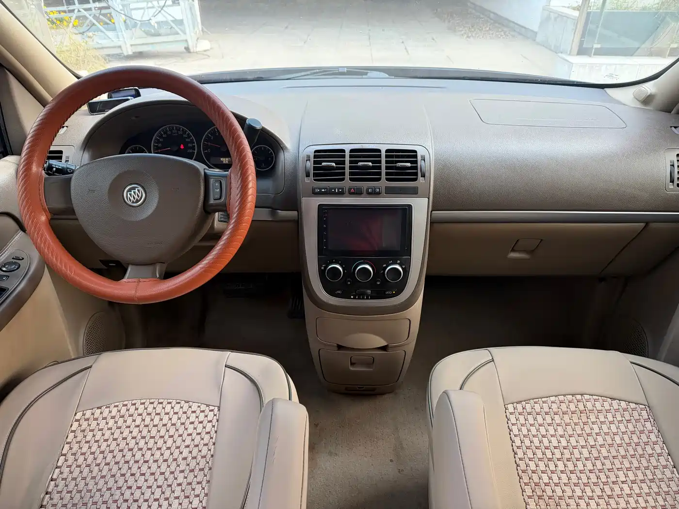 Buick GL8 2014 2.4L Classic Edition фото 9