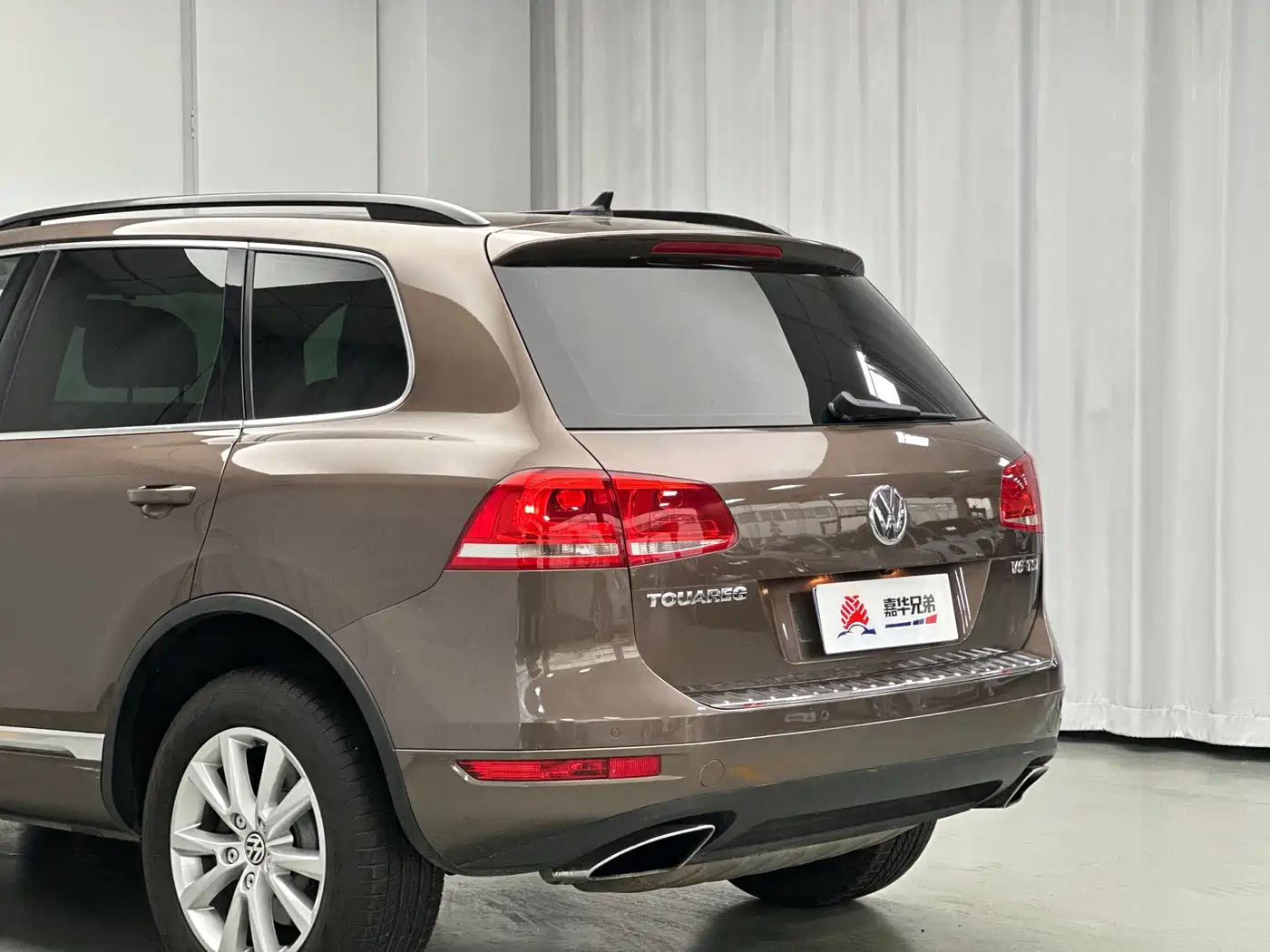 Volkswagen Touareg 2011 3.0TSI Premium фото 12