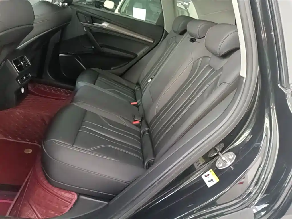 Audi Q5L 2022 40T Luxury Dynamic фото 17