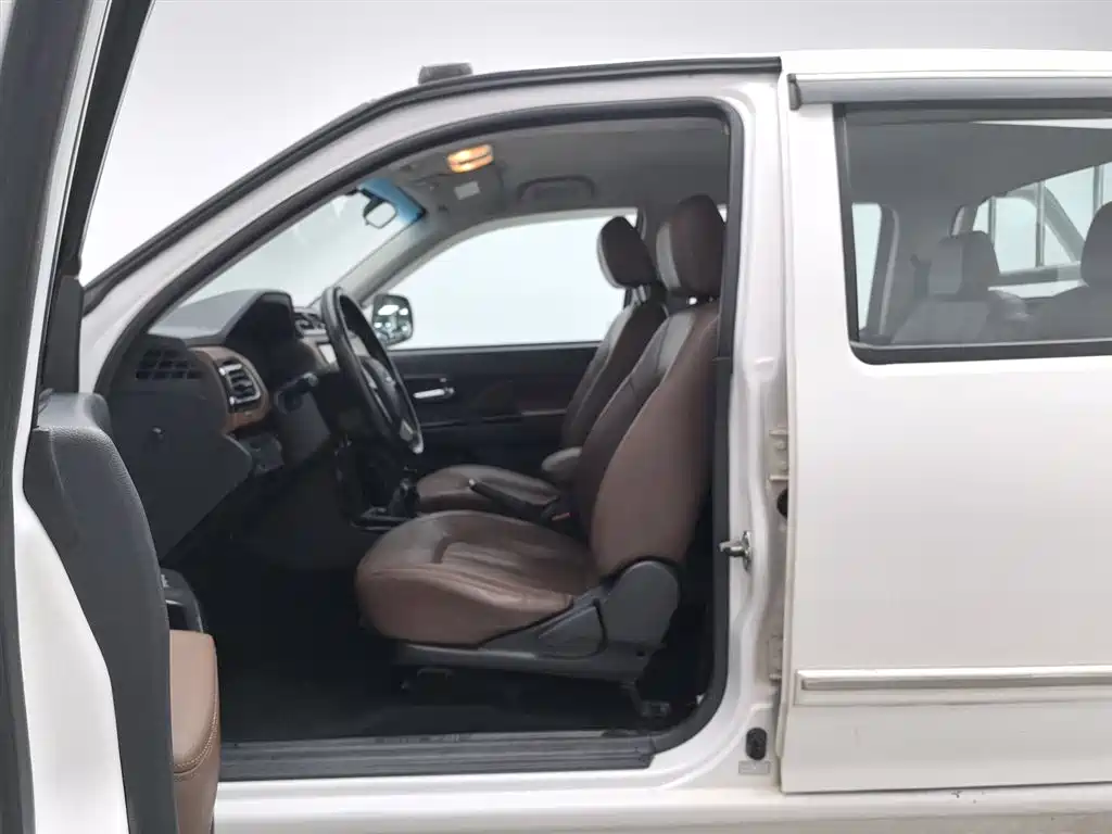 GREAT WALL FENGJUN 6