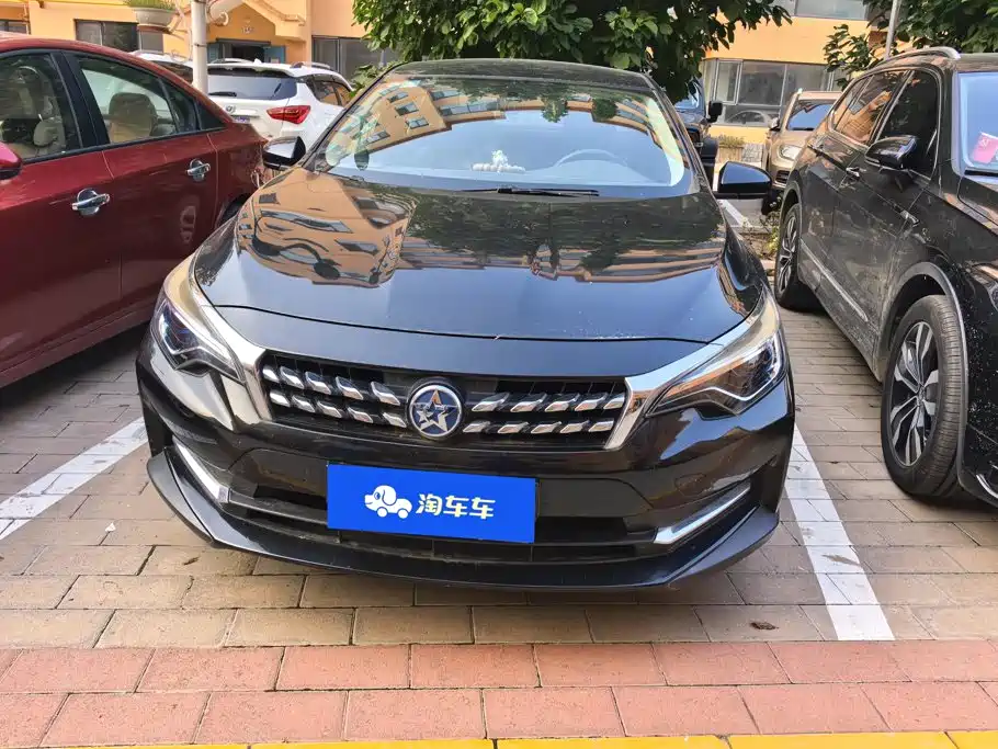 Venucia D60 2019 2019 1.6L Entry Manual Fashion Edition