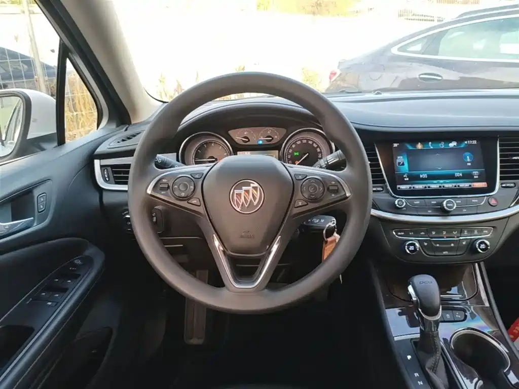 Buick Verano 2019 Sedan 20T Dual Clutch Elite фото 11